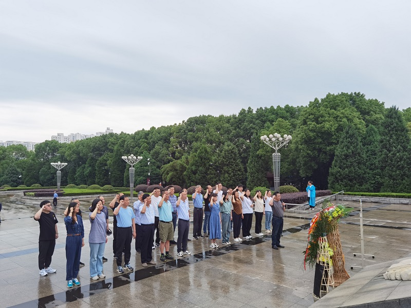 1687769250326509.jpg 2.jpg