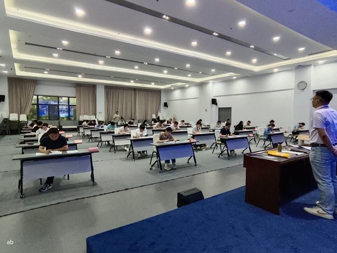 1726109679842763.png 图片2.png