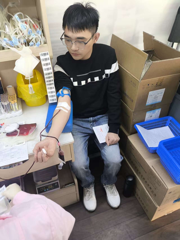 1770881051872310.jpg ca8a7a8de5ea882c3d64f083b89225f6.jpg